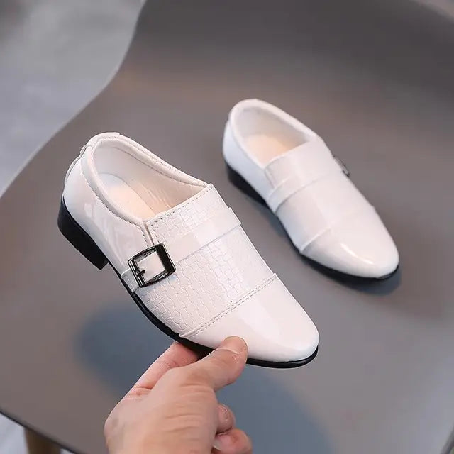 SOLID SLIP-ON SHOES