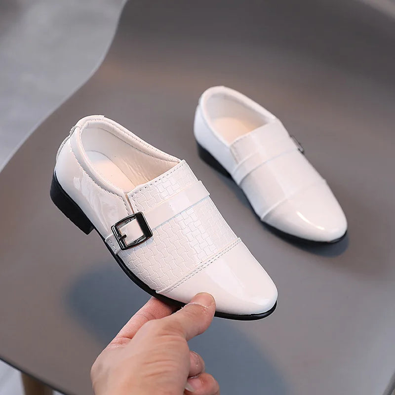 SOLID SLIP-ON SHOES