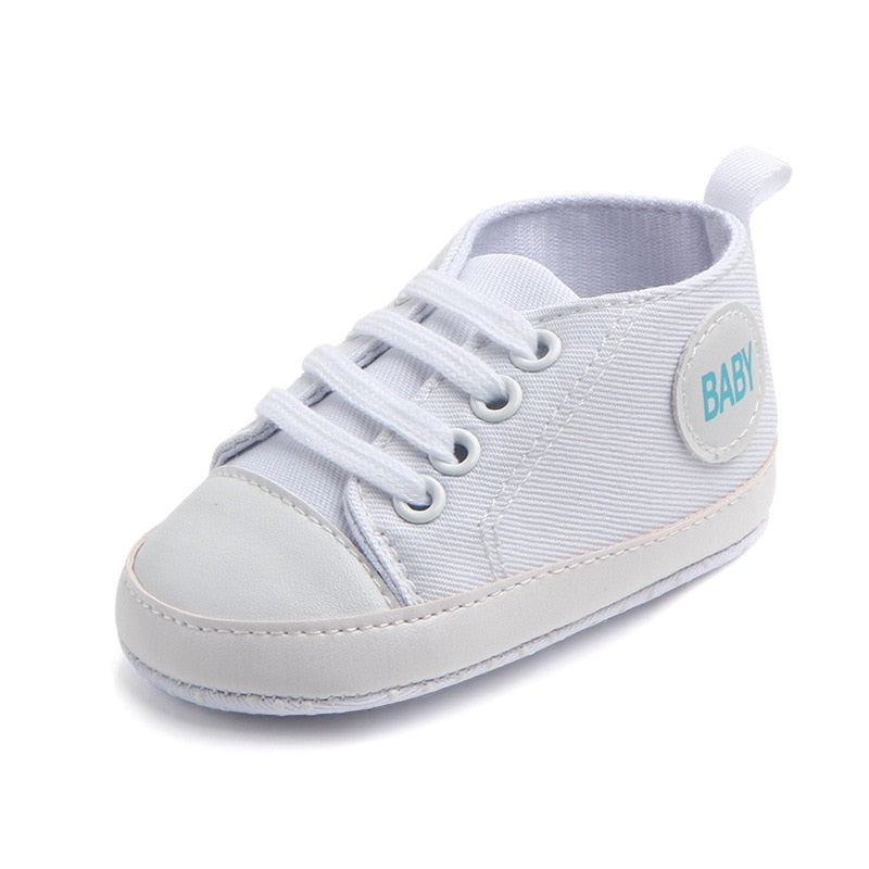 Star Solid Sneaker