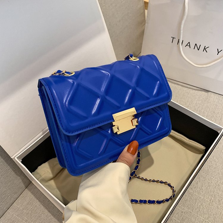 Ribbed Chain One-Shoulder  Bag