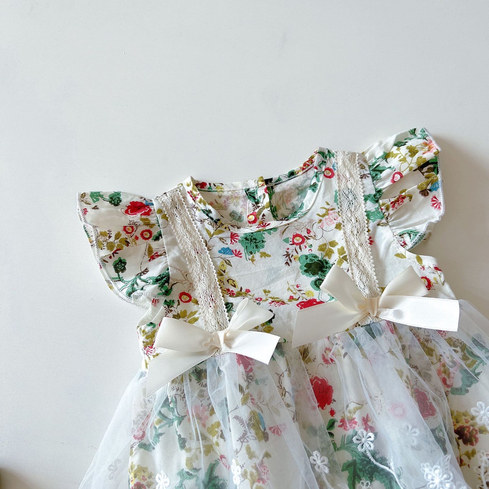 Baby Flying Sleeve Floral Mesh Romper 1Pcs