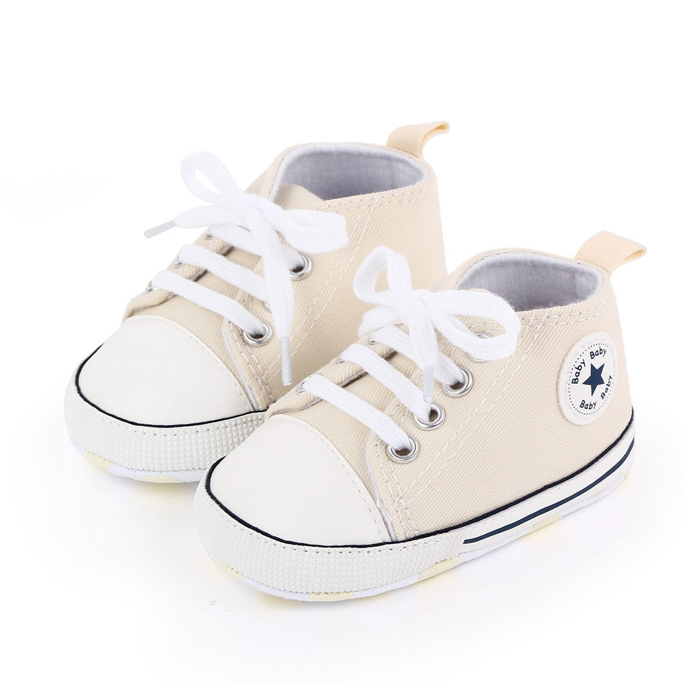 Star Solid Sneaker